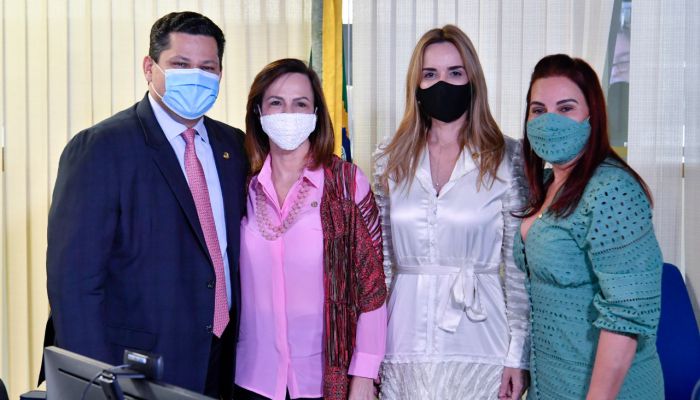 Deputada Professora Dorinha