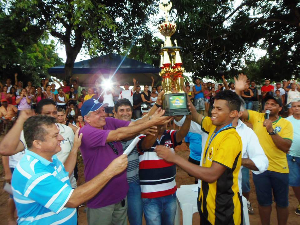 Foto: Dirceu Leno
